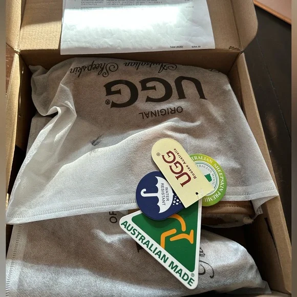 UGG Premium Short Classic Chestnut Boots - Picture 8 of 13